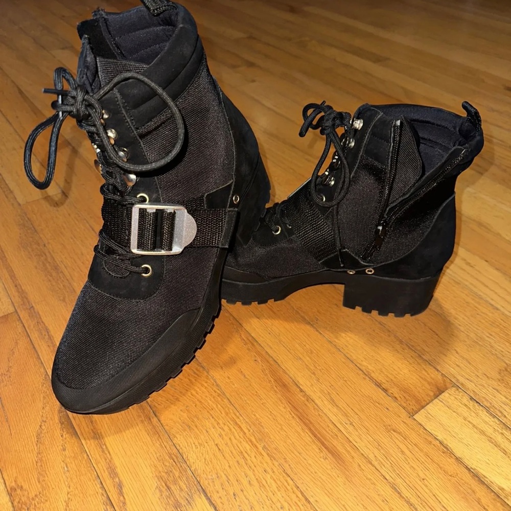 Steve Madden Grady Boots Women s-10 Men s-8.5 Leather and Fabric